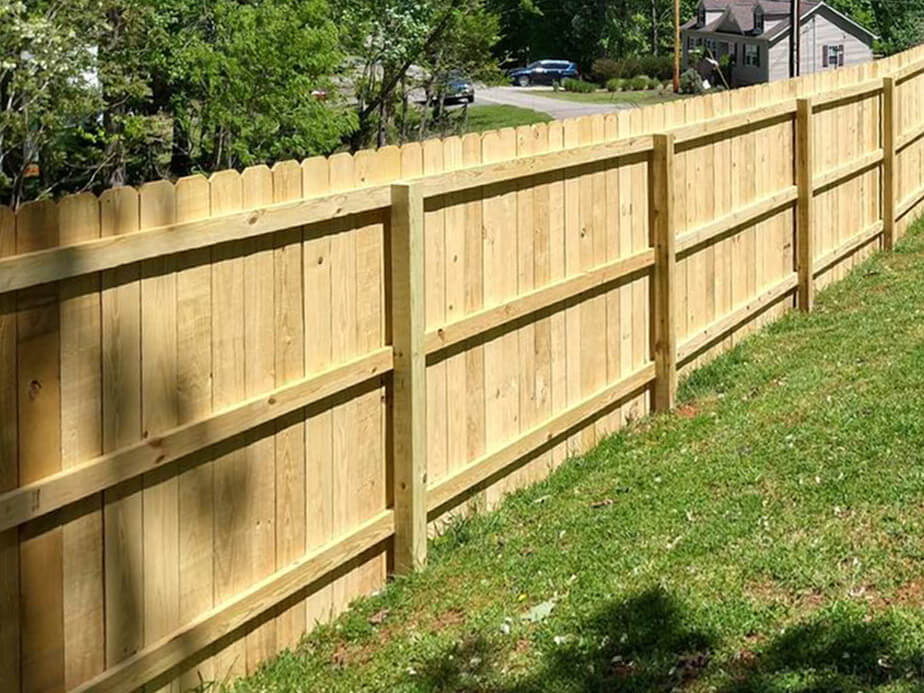 Wood fence contractor in Danville Virginia
