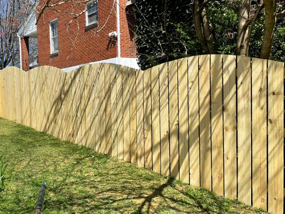 Martinsville Virginia residential fencing contractor